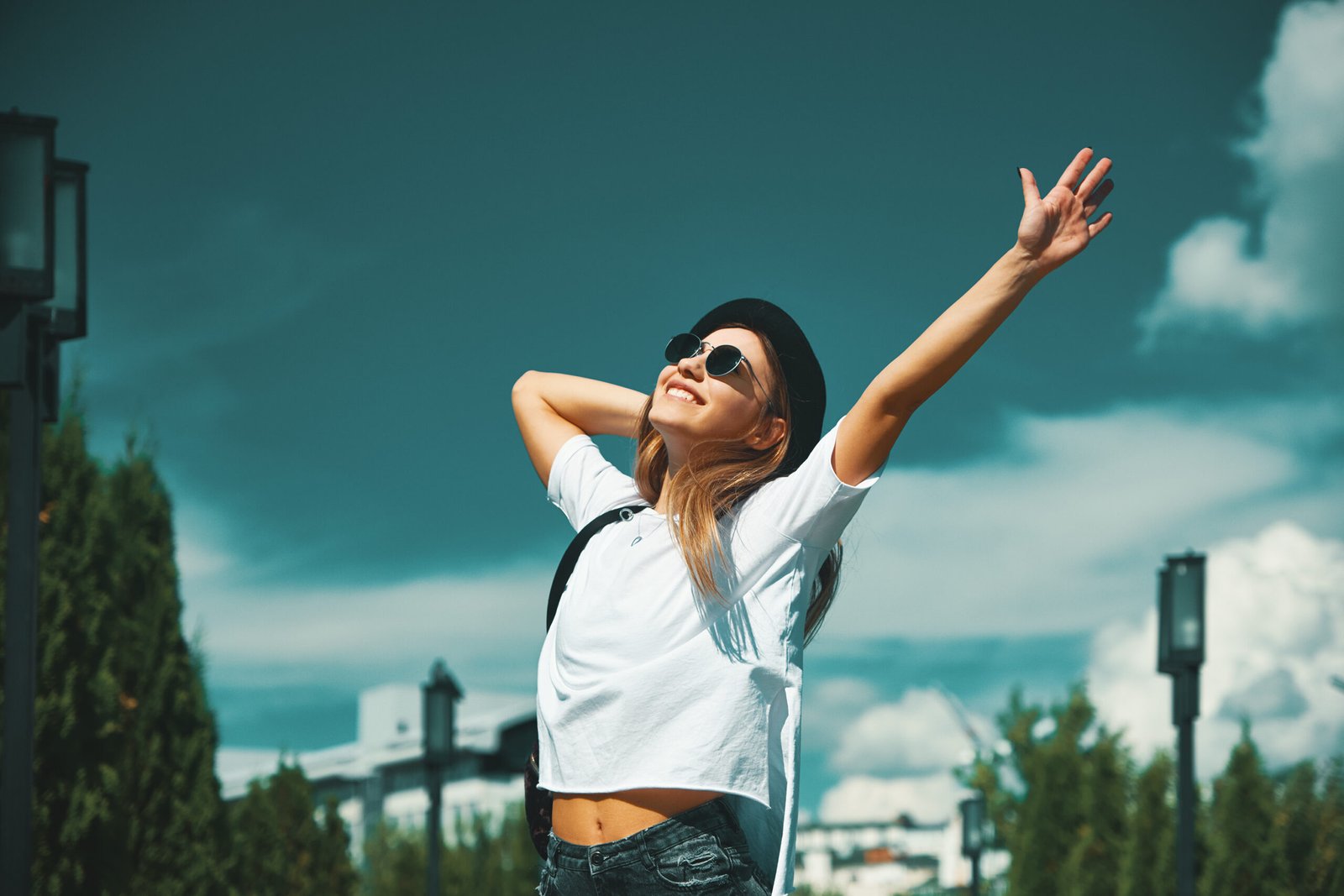 O poder da felicidade: saiba como ser feliz pode ajudar na saúde física